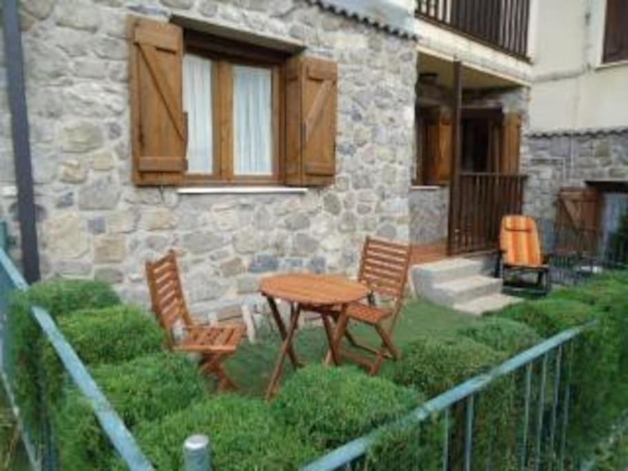 Las Mariposas De Villanua Exterior photo